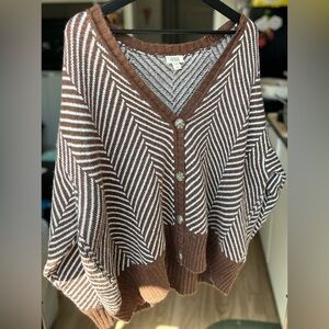 a.n.a Oversized Brown and White Chevron Cardigan Sweater